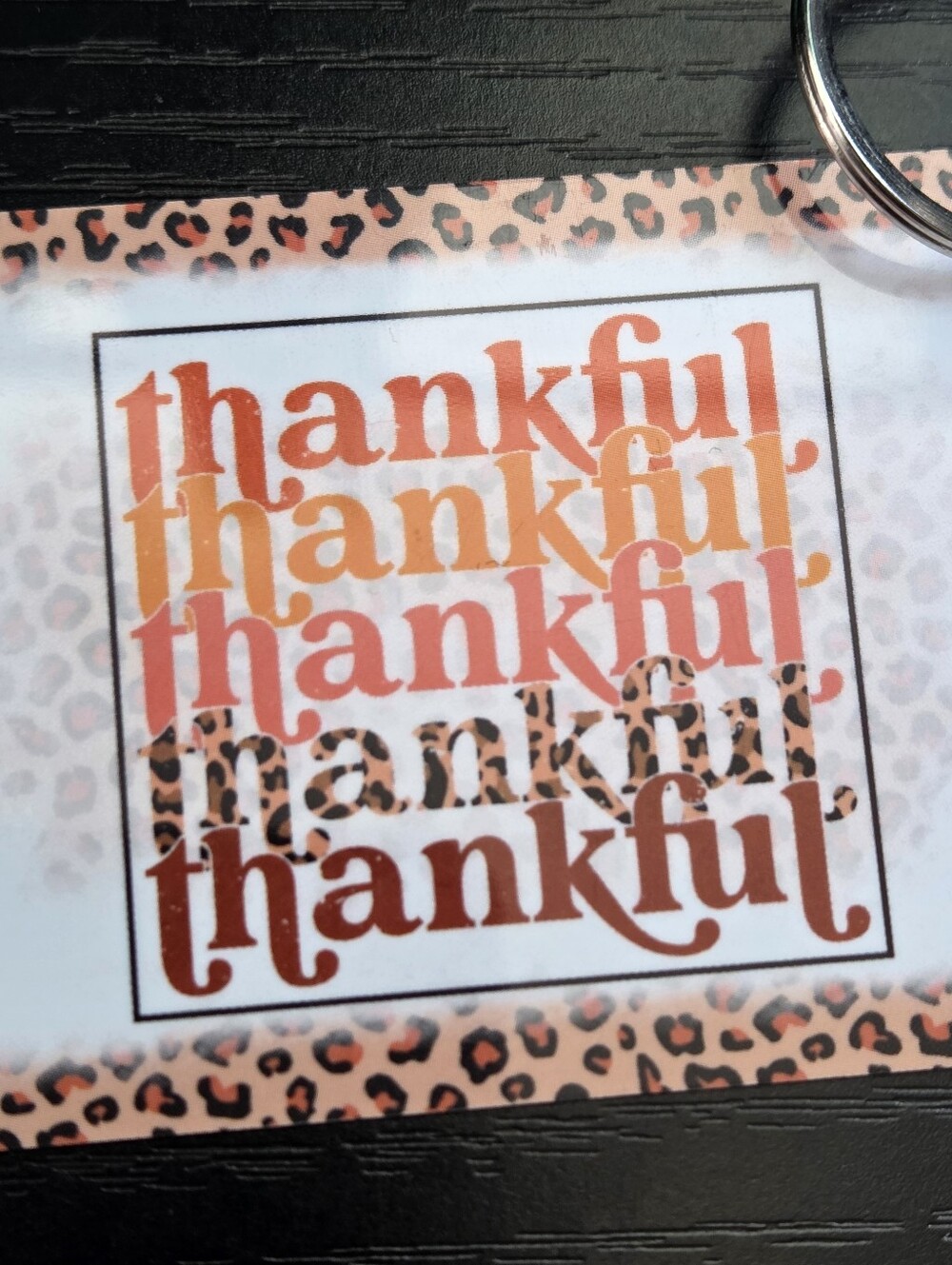 Thankful Leopard Print Keycard Keychain - Picture 3 of 4